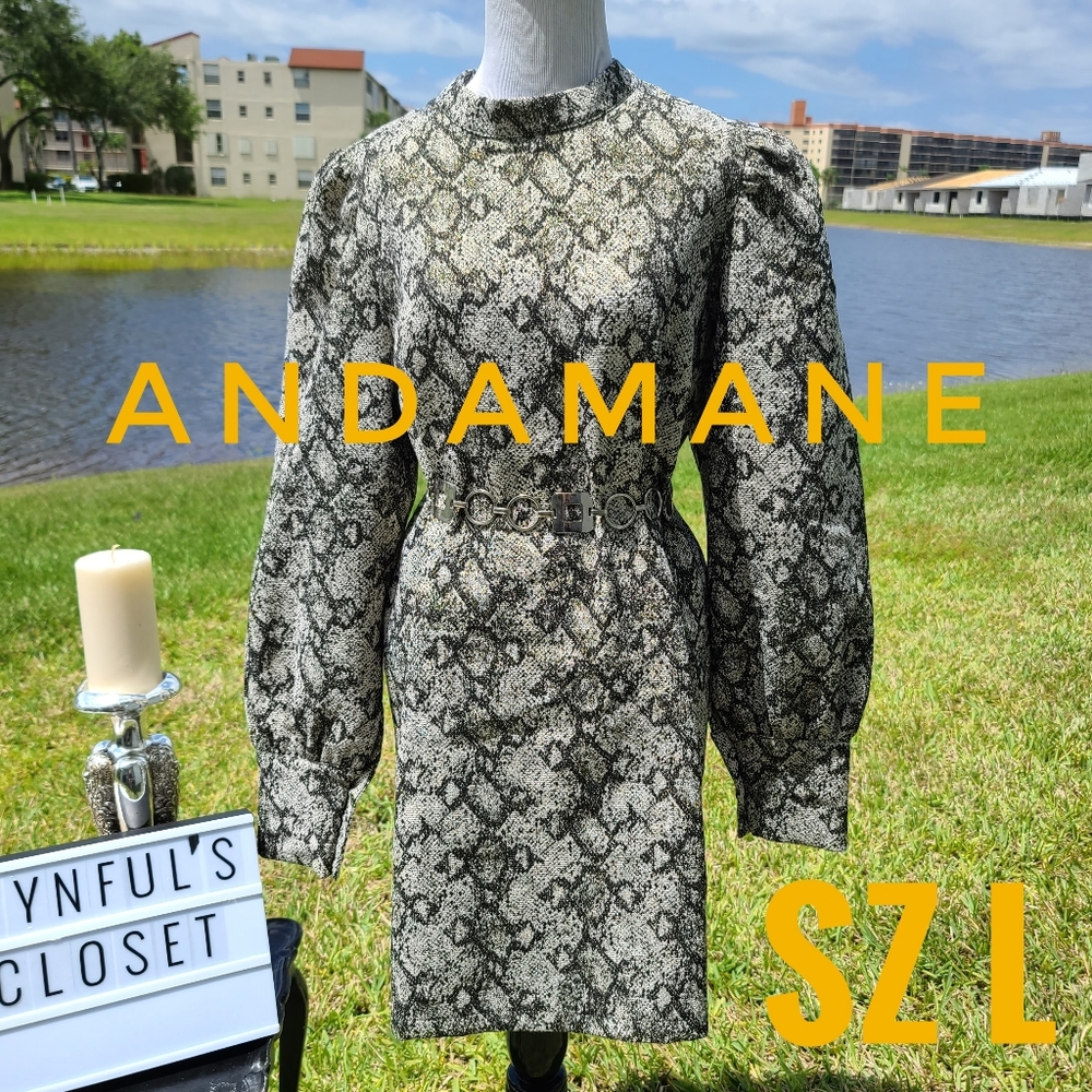 NWT Andamane "BAYLEE" SNAKESKIN JACQUARD MINI sz L